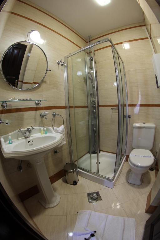 Villa St. Sofija Ohrid Bilik gambar